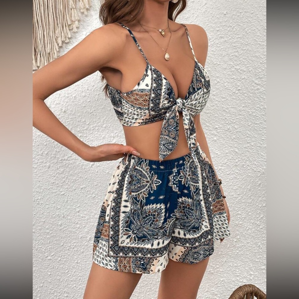 Boho floral paisley print knot front top and shorts set - Picture 4 of 6
